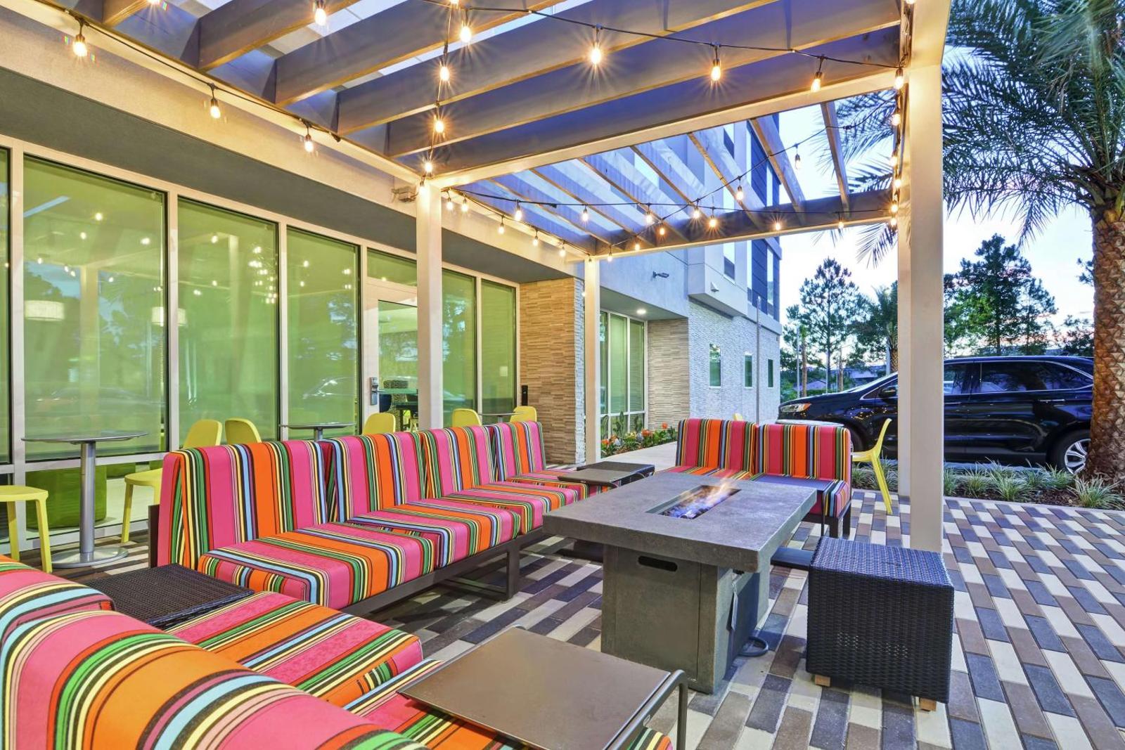 Home2 Suites By Hilton Jacksonville South St Johns Town Ctr Main image 1