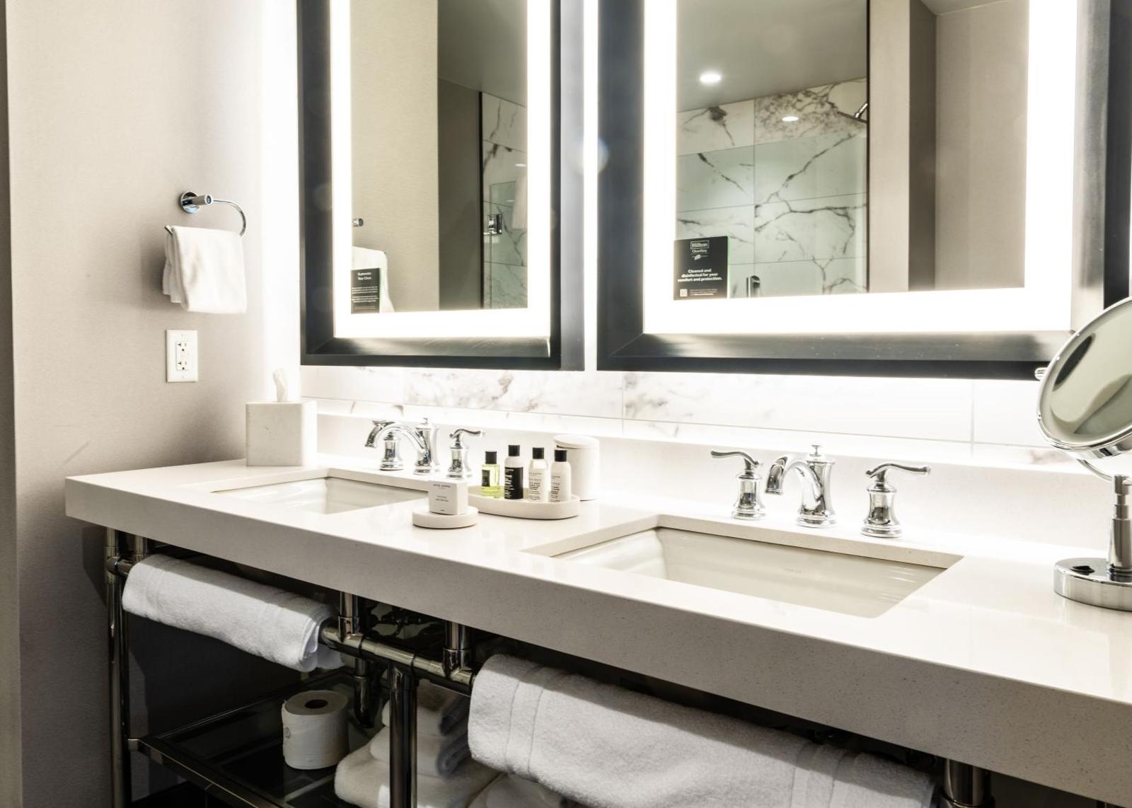 Foundry Hotel Asheville Curio Collection By Hilton Main image 1