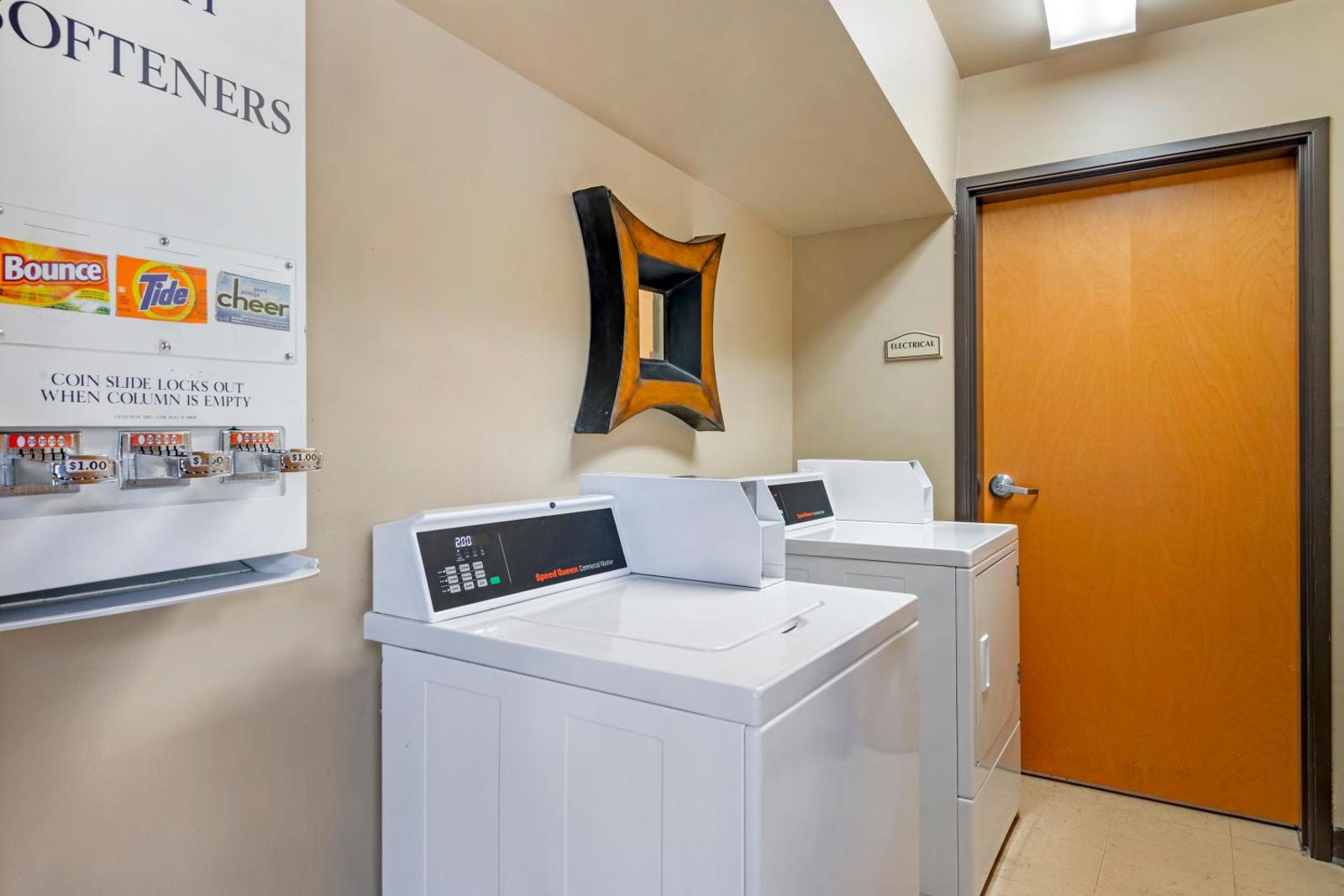 Comfort Suites Brunswick Main image 2