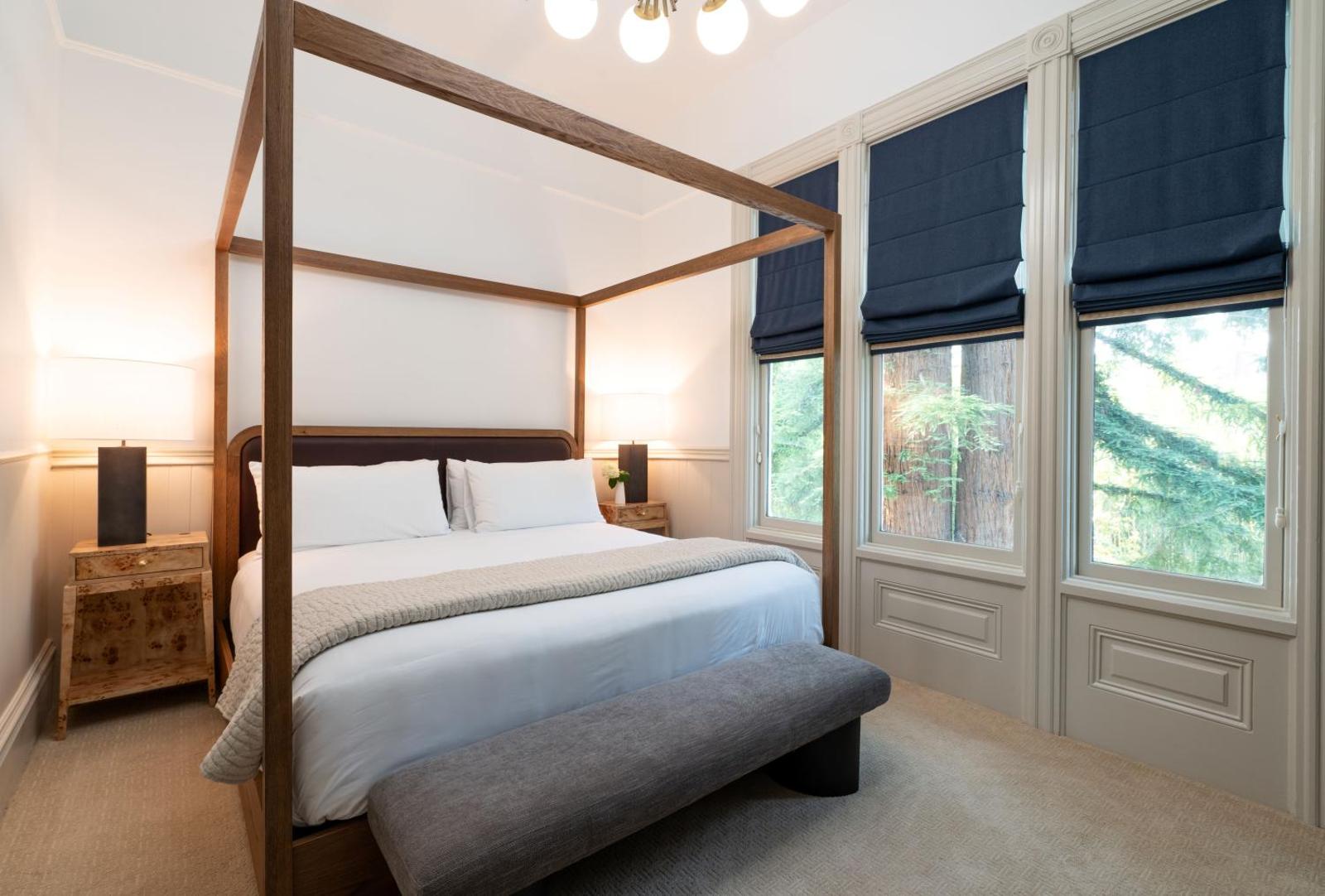 The White House Inn & Spa Main image 2