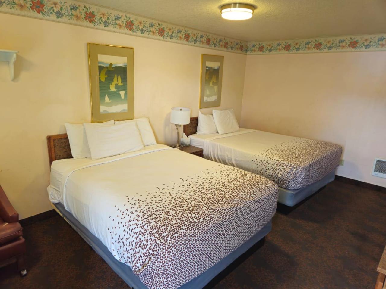 Popular attractions Area Nearby Property