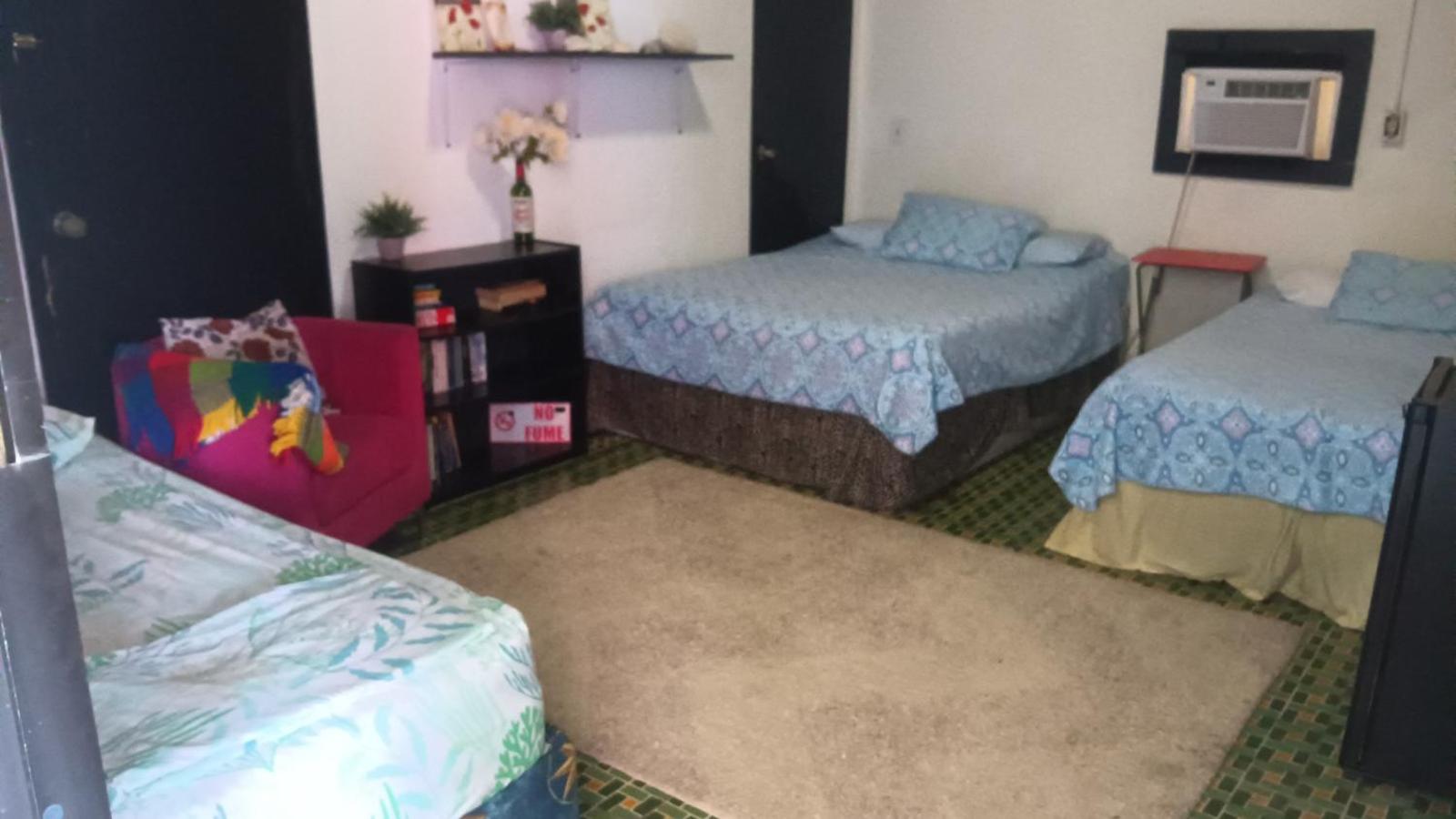 Popular attractions Area Nearby Property