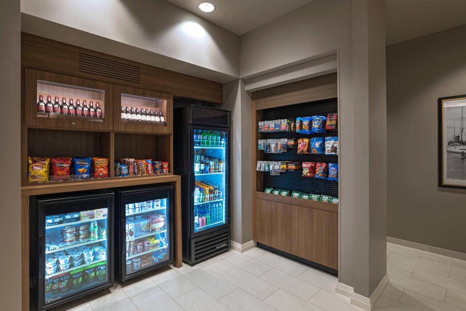 TownePlace Suites by Marriott San Diego Airport/Liberty Station image 16