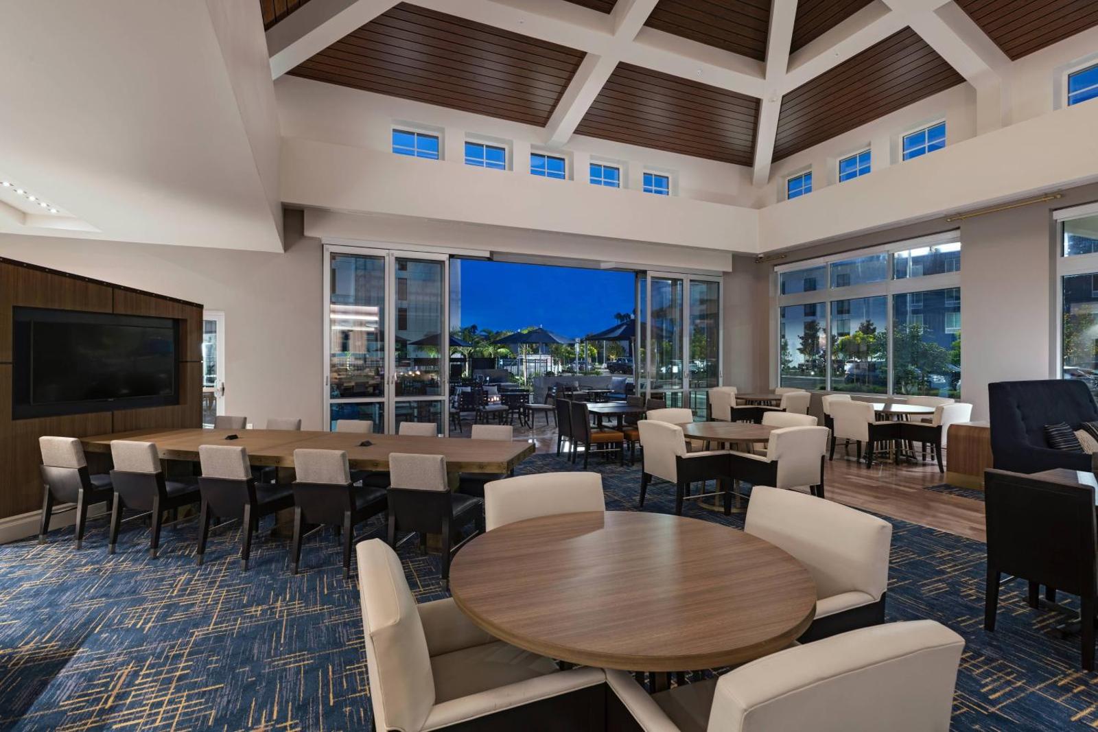 TownePlace Suites by Marriott San Diego Airport/Liberty Station image 13