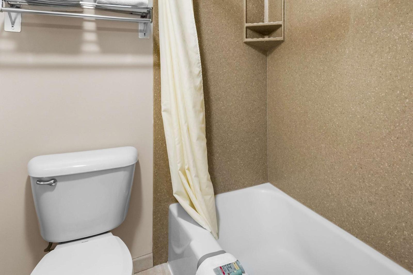 Best Western Lee's Motor Inn Main image 1
