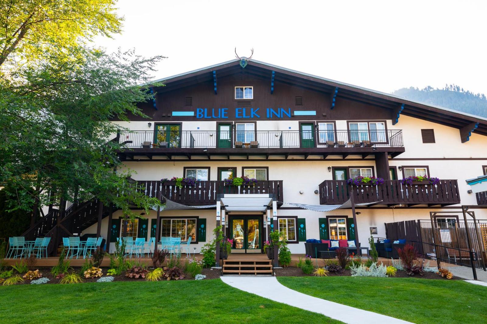 Popular attractions Area Nearby Property