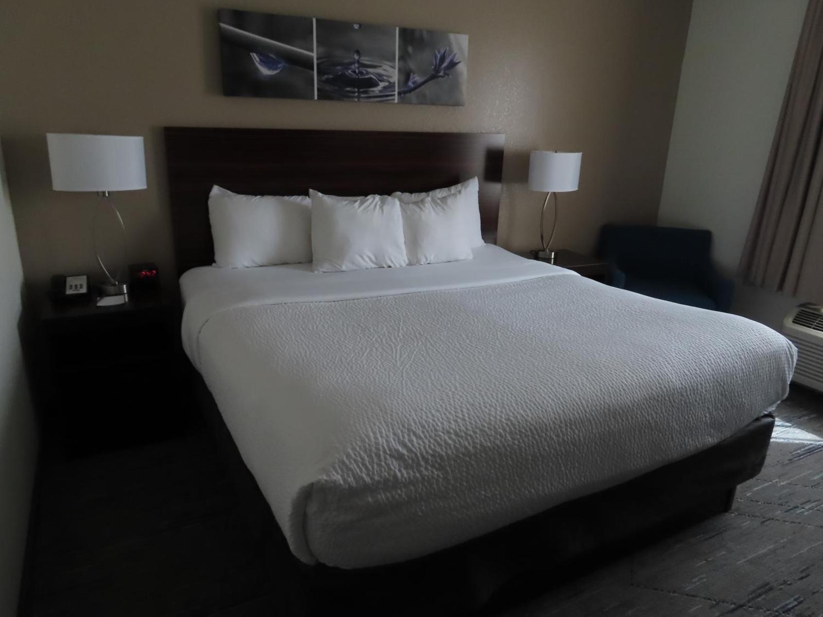 Popular attractions Area Nearby Property
