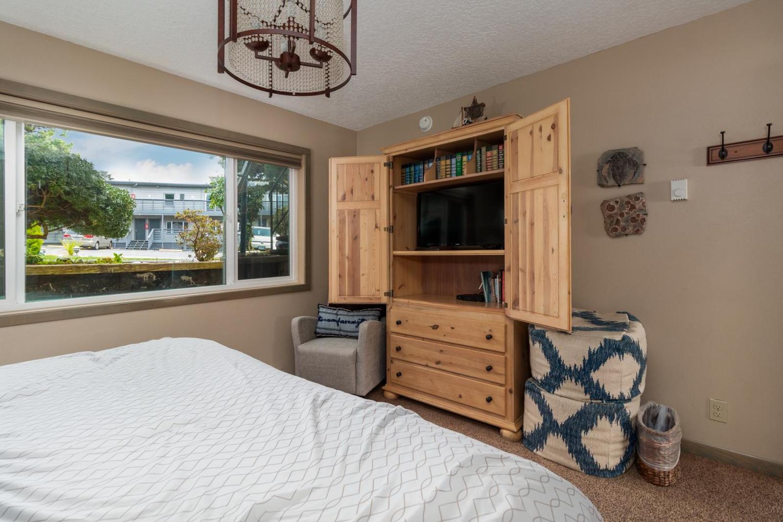 Ocean Terrace Condominiums Main image 1