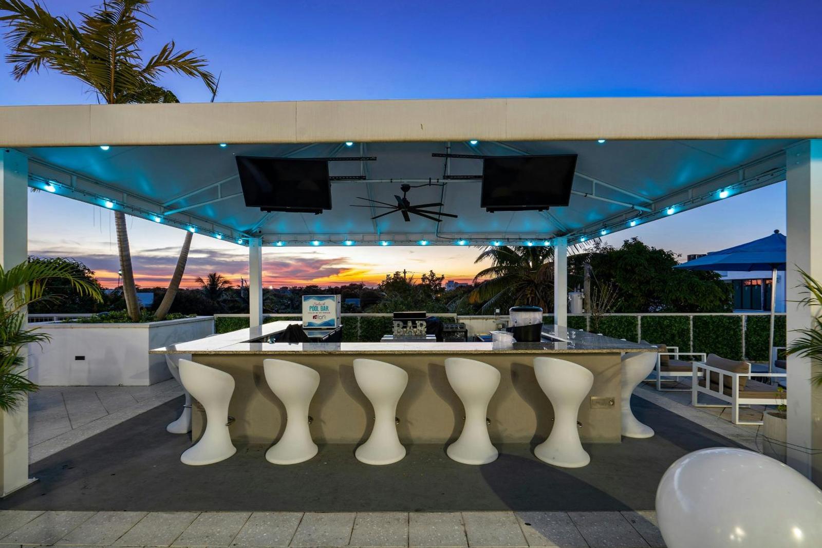 Aloft Delray Beach Main image 2