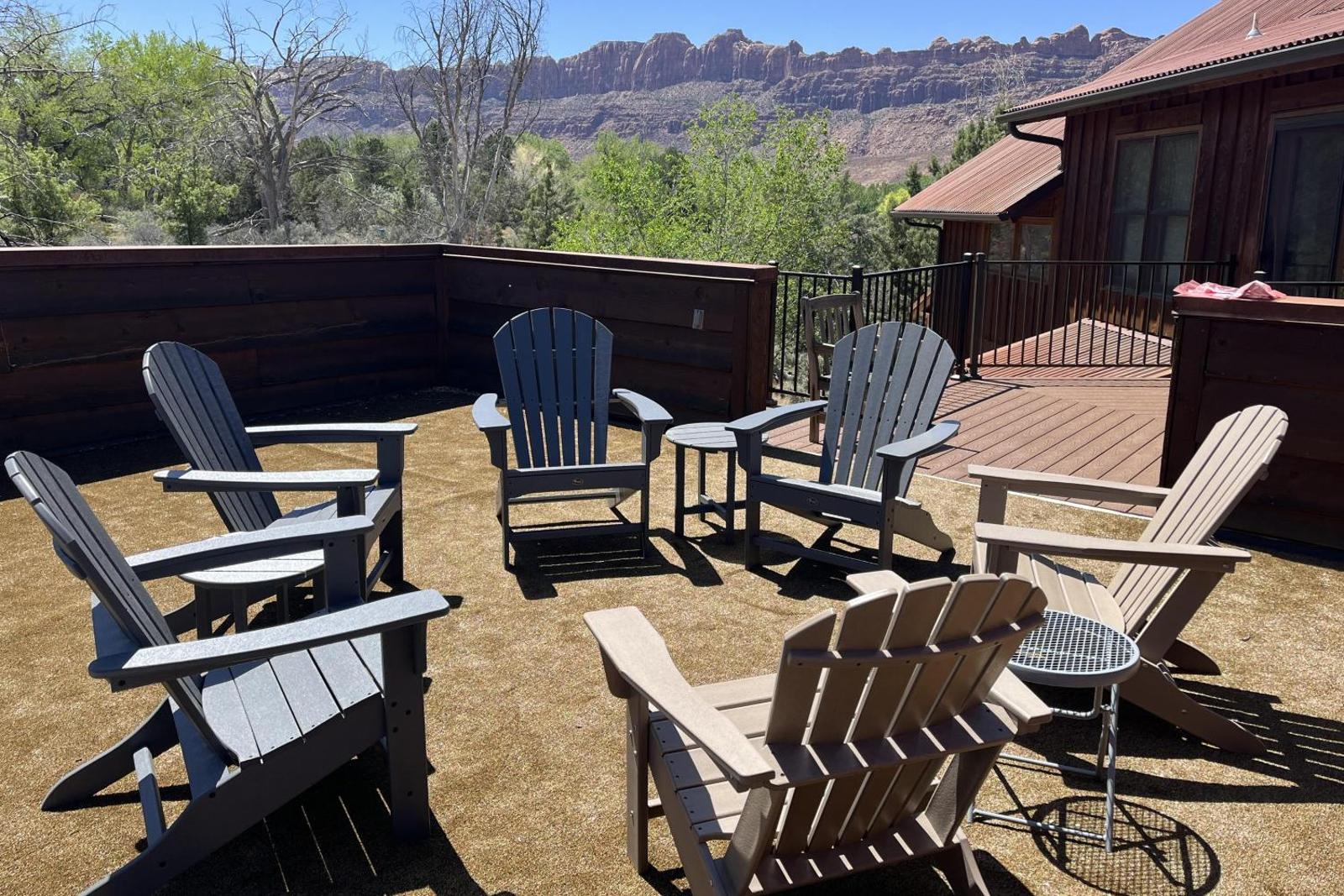 Coyote Run 12 Main image 2