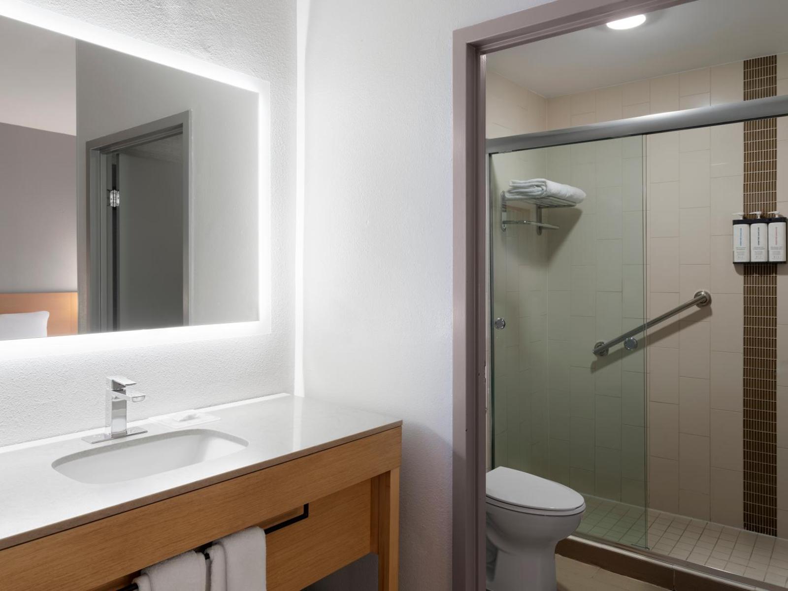 Hyatt Place Atlanta Alpharetta North Point Mall Main image 1