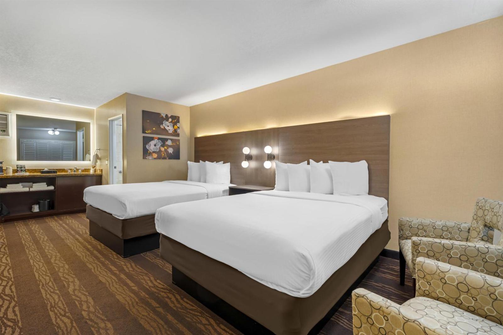 Best Western Plus Stovall's Inn