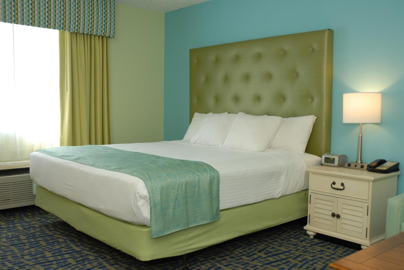 King Room with Sofa Bed - No View