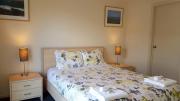 Top Kingscote