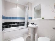 City Centre Apartment With Panoramic View