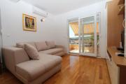 Modern apartment Makarska