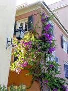 Durrell Liston Suites