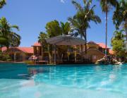 Beach Court - Airlie Beach