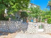 Apartment LEO NONA Apartment LEO NONA