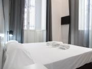 Flats Friends Soho Suites