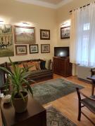 Classic Style Apartment Classic Style Apartment