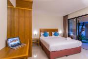 Top Khao Lak