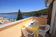 Apartments by the sea Valun Cres 8086