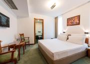 Hotel Duke Romana City Center