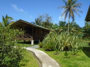 J and H Garden Cabinas