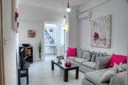 Cosy apartment in Glyfada center