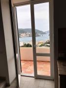 Top Ponza