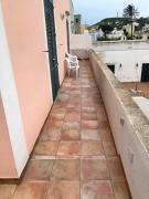 Top Ponza