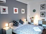 Central Bright Modern Studio