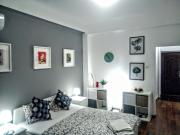 Central Bright Modern Studio