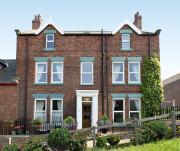 The Mainstay Luxury Boutique Rooms with Private Parking