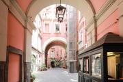 Top Naples