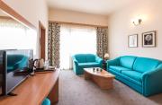 Lotus Family Hotel - Free Parking