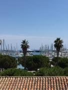 appartement Terrasse magnifique vue mer et yachts