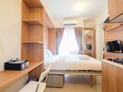 Modern Studio at Green Pramuka City Apartment near to Shopping Center By Travelio