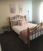 3ree- Spacious & Charming Apartment 3ree- Spacious & Charming Apartment