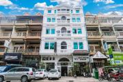 Grand Elevation Hotel