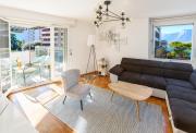 ☆ Central Apartment | Terrace & Private Parking ☆