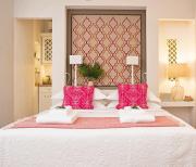 Collas Liston Suite Collas Liston Suite
