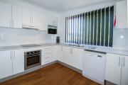Top Glen Innes