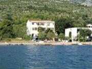 Apartments Maestral- on the beach