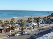 Elizabeth Beach Apartment with Seaviews!