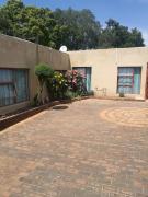 Naisar Sparkling Apartment