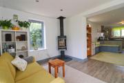 MODERN HOLIDAY HOME central St Merryn MODERN HOLIDAY HOME central St Merryn