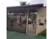 Pero Casa Triplex em condominio