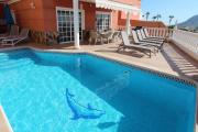 ViVa Cumbres - Villa with pool, jacuzzi and sea view